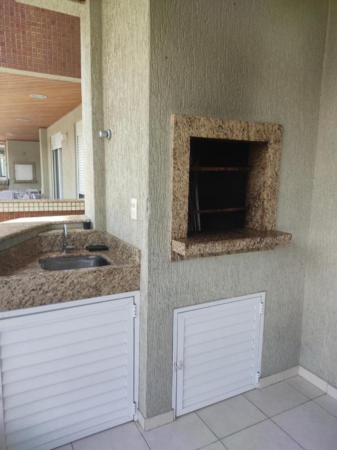 Residencial Maristela Lägenhet Bombinhas Exteriör bild