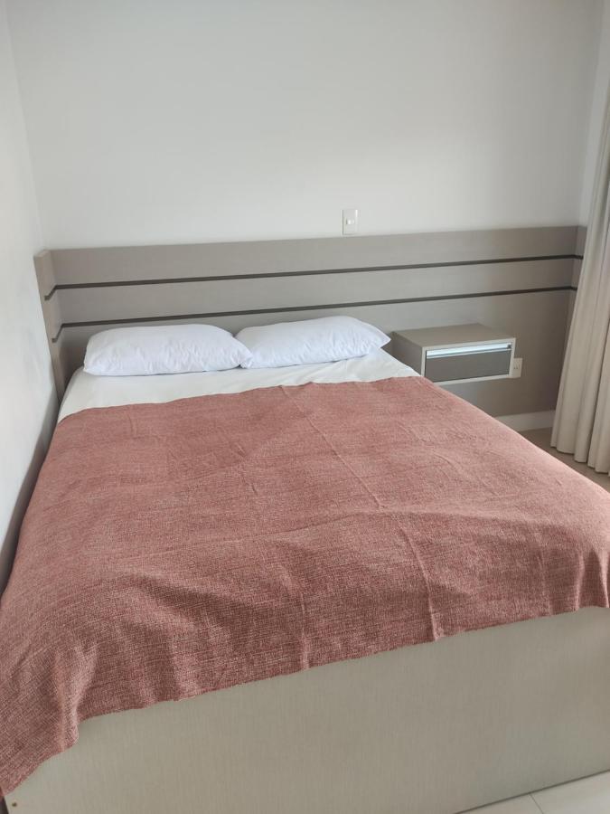 Residencial Maristela Lägenhet Bombinhas Exteriör bild